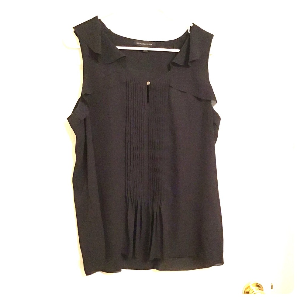 Banana Republic Ruffled Top